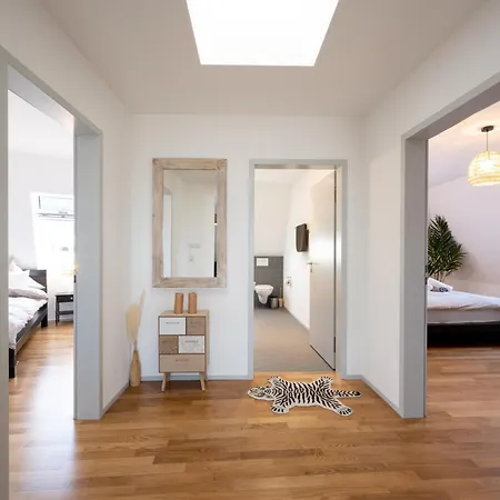 Urban Rooftop Getaway Zürich