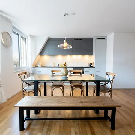 Apartment Urban Rooftop Getaway