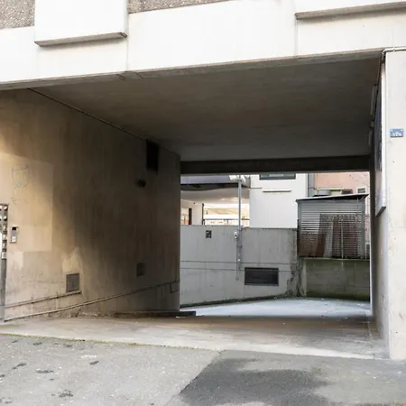 Urban Rooftop Getaway Apartment Zurich